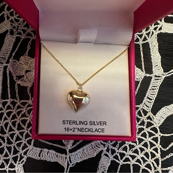 2025 Rachael Zoe Gold Plated Over Sterling Silver Heart Necklace 16” - Picture 4 of 5